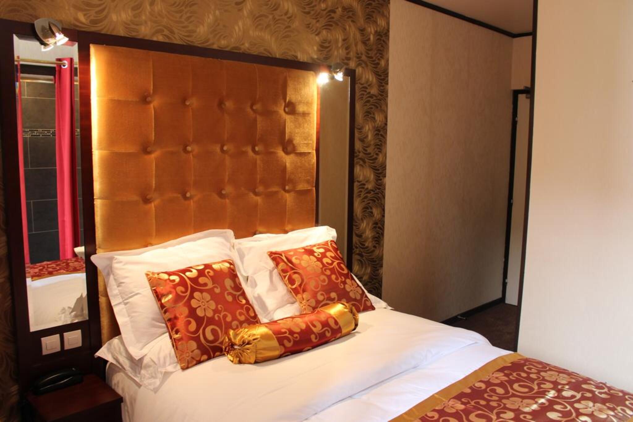 Hotel Des Buttes Chaumont Париж Екстериор снимка